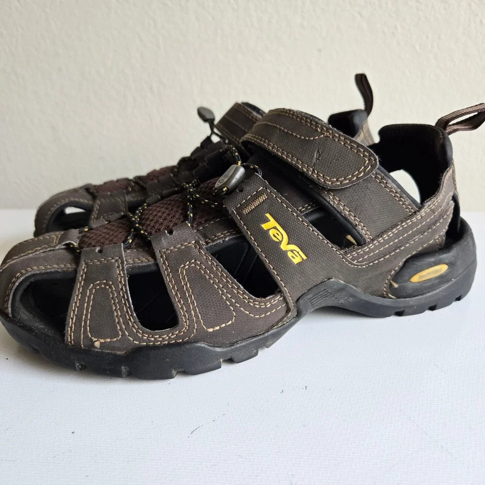 Teva Mens Omnium Brown Closed Toe Hiking Water Sandals 1001116 Size 8‎ Forebay